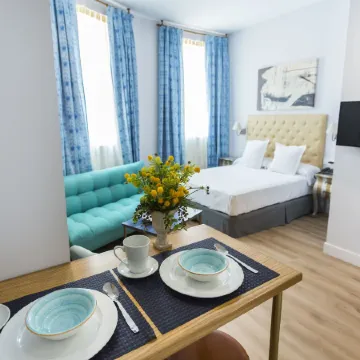Casa de la Merced Suites