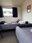 Glenavys Waitaki River Motor Camp Hotel a 