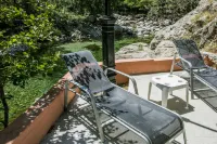 Les Jardins de La Glacière Hotel di Venaco