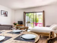 Résid'Spa Loire & Sèvre Hotels in Reze