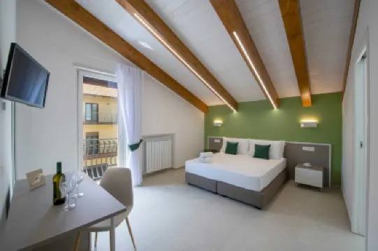 羅西宮阿馬爾菲海岸套房 住宿飯店