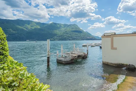 Piccola Como Lotus by Rent All Como