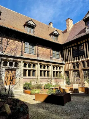 Le Charmant Paillot Hyper Centre classé Hotels in Troyes