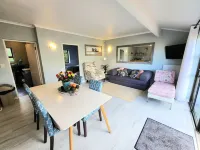 The Salt House Guest House in Hout Bay - parking