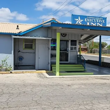Carrizo Executive Inn