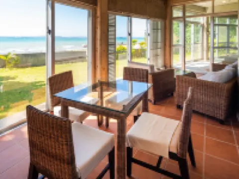 Pine House in Ginoza 宜野座村のホテル