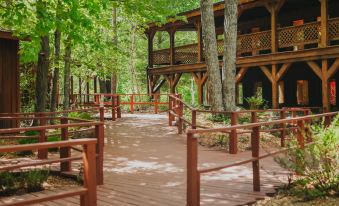 Jack Pines Resort