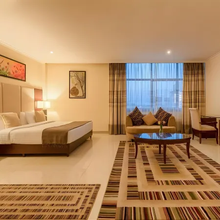 Seashells Millennium Hotel Отели рядом с достопримечательностью «Пляж Коко»