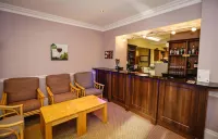 The Grove Hotel - bar