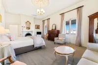 Colhurst House