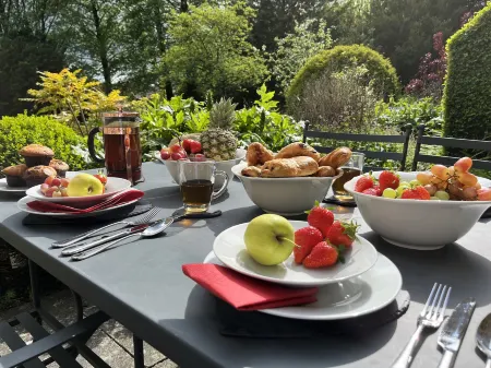 Beautiful 7 Bedroom House Hottub Wifi