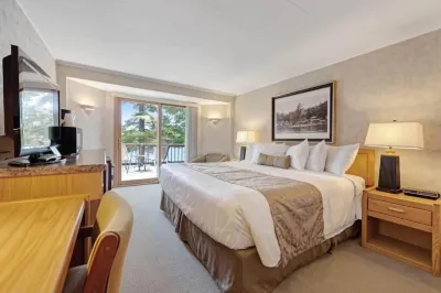 Chanticleer Inn Hotels in 