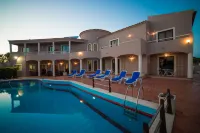 Casa Rosa Montes - Yüzme Havuzu
