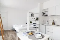 Botica Guesthouse Hotels in Espinho