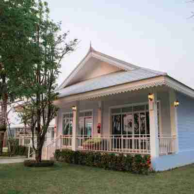 Tubtim Siam River Kwai Resort Hotel Exterior