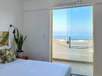 Aquarela do Leme Hotels near Leme Beach