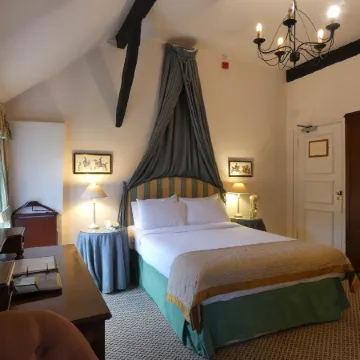 Marston Farm Hotel