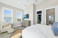 Beach House - Sugar Sands by Panhandle Getaways Hotel di Lower Grand Lagoon