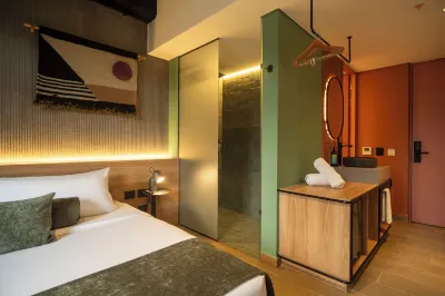 Hunters Hotel