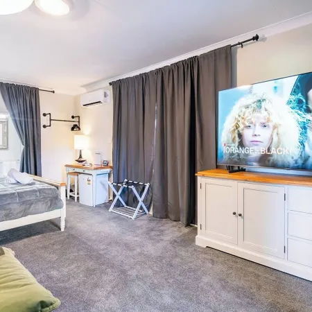 CypressBnB