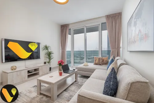 فوج - إطلالة على برواز دبي