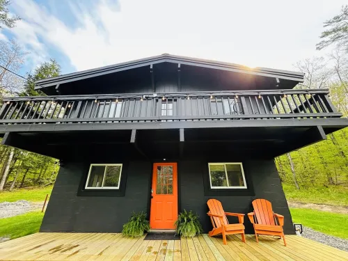 Pet-Friendly Winter Retreat in the Woods Near Okemo + Killington
