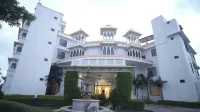Dreams Resort Udaipur Hotel di Kotra
