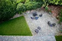 August the Boardinghouse