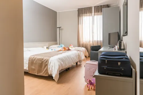 Helios Hotel & Terrazza Mia Hotels in Monza