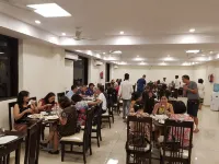 The Lotus Sutra Hotel Hotel a Rajgarh Gulahriya