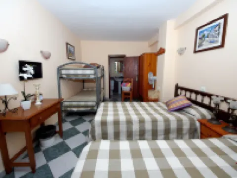 Pensión Aduar Marbella Hoteles en Marbella