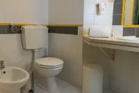 Flag Hotel Braga Hotels in Airo