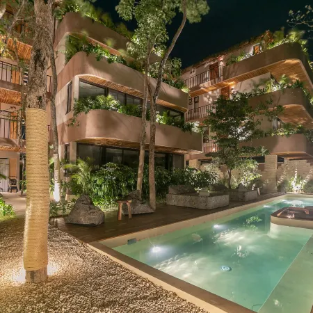 Zereno Boutique Hotel Beach Club Access