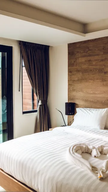 ห้องสุพีเรียร์พร้อมวิวสระว่ายน้ำ