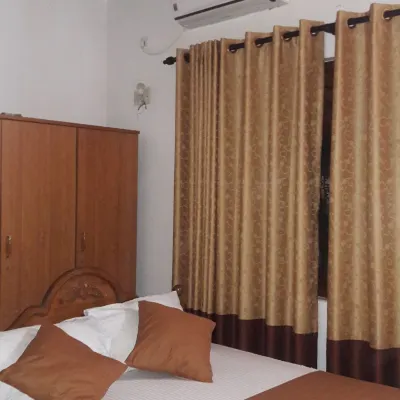 魯尼洛加酒店 鄰近St.Odilia Catholic Church的酒店