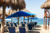 Blue Chairs Beachfront Resort Puerto Vallarta - Adults Only