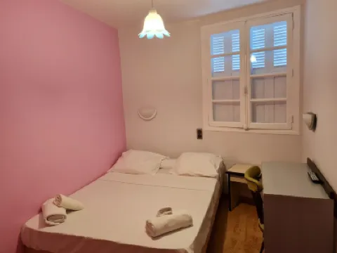 Hôtel le Milan Hotels in 