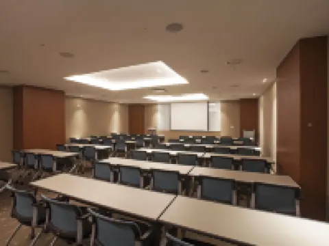 ホテル ラッキー クァンヤン 光陽市のホテル