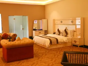 The Grand Mountain Hotel