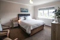 Anvershiel House Hotels in Колрейн