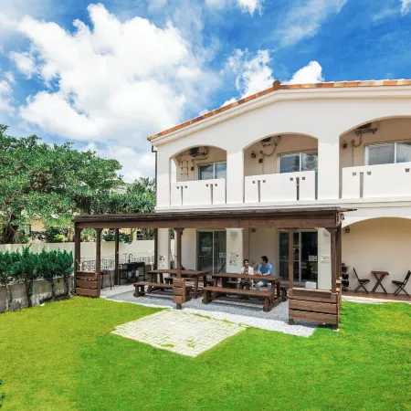 Anelani House