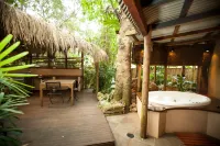 Witches Falls Cottages - Villas