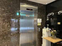 Top Hotel & Residence
