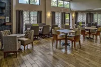 Hampton Inn & Suites Memphis-Galleria - breakfast