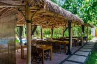 Senggigi住宅與公寓