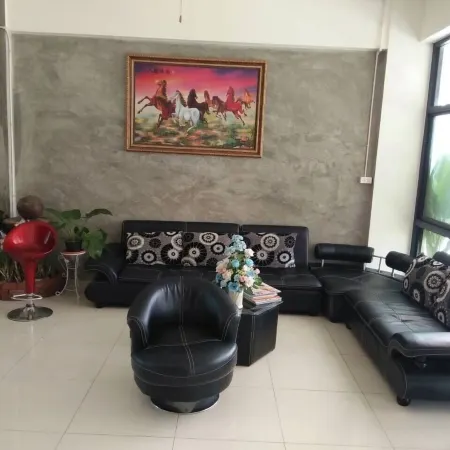 Pornsiri Hotel Sisaket