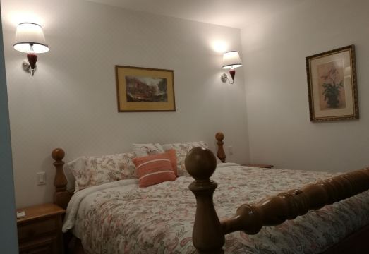 앰배서더스 인 주변 환경