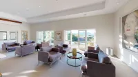 Sugarbird Manor