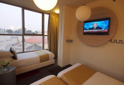 그랜드 파크 호텔 예루살렘의 깨끗하고 세련된 객실 내부