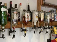 The Six Bells Hotel - bar
